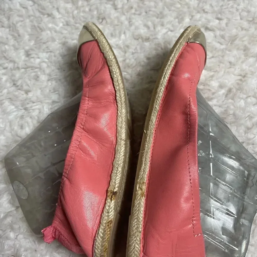 Nine West leather Coral and gold cap round toe slip on flats espadrilles SZ8.5 M